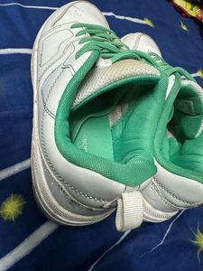 White ZUDIO Sneakers