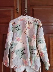 Patterned Top w/ Lace