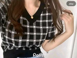 New With Tag Korean Boxy Cute Top