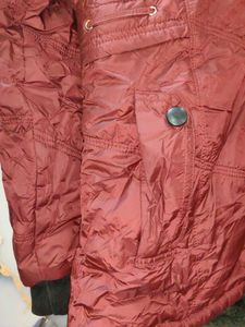 Maroon Padded Jacket upto XL XXL no flaws
