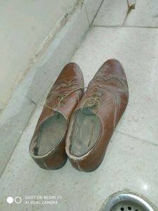 10 No. Shoes____4 जोड़ी