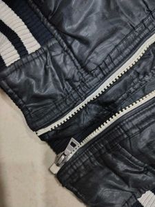 Stylish Black Quilted Hooded Jacket