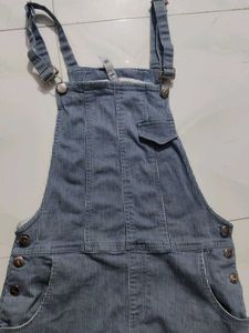 Dungaree
