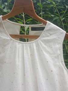 Vero Moda  New With Tag Sleeveless Shirt