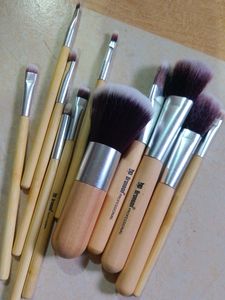 Bronson Makeup Brushes ♥️😍