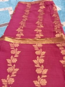 Carpe Silk With Golden Work