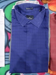 Park Avenue Shirt (Zero Color Fading, Used Twice)