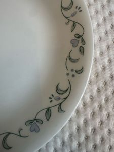 Corelle Dinner plates Of 6