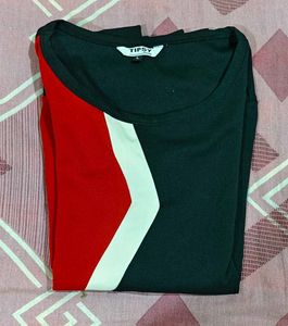 Women Black &amp; Red T- Shirt