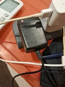 ♡Pin Charger 110-240V♡