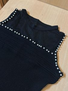 H&amp;M Beige Tank And Black Pearl Top