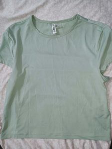Sale!!!! H&M Crop Top