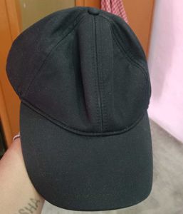 ZARA BLACK CAP (M)