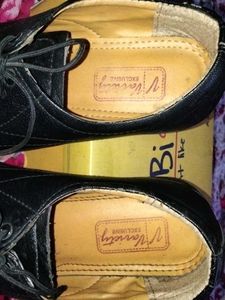 BLACK FORMAL SHOES
