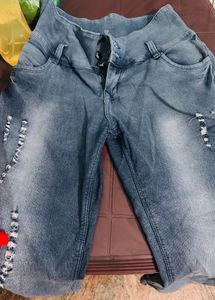 Distressed High Waist Denim Capris