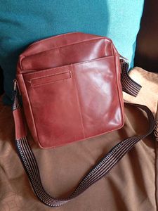 Leather Crossbody Messenger Bag