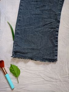 Flared Jeans