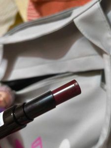 Me-on Brand New Lipstick