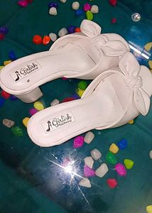 White Bow Heels For You Girls..Don&#39;t Miss It