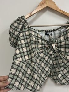 Plaid Puff Sleeve Top