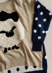 Woolen Top Cream &amp; Blue Colour