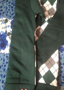 Bottle Green Sweter