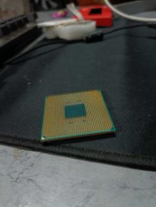 Ryzen 3 4300G 4 Core 8 Thread