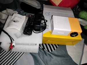 Brand New 🆕 Mini Projecter