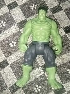 Hulk Mask &amp; Action Figure