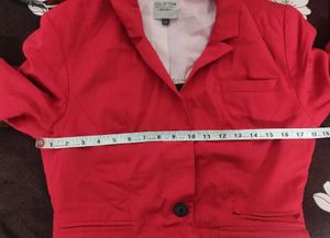 SALE 🛍️ Bershka Crop Blazer