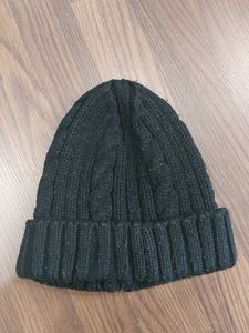 Black Knit Beanie Hat