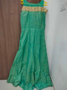 Shining Gown✨💚