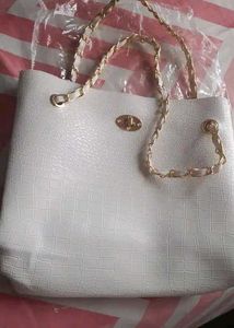 White Tote Bag with Chain Detail