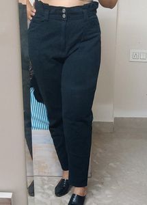 Black Boyfriend Jeans