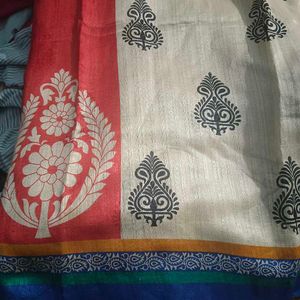 New❤️💙 Unused Saree With Blouse Material