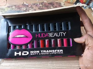 Huda beauty Liquid Matte 12 Piece Lipstick