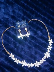 AD Necklace With Earrings