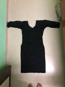 Thread Work Kurta Set