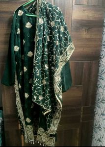Green &amp; Gold Embroidered Salwar Kameez