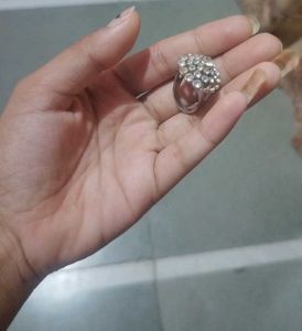 Sparkling Statement Ring