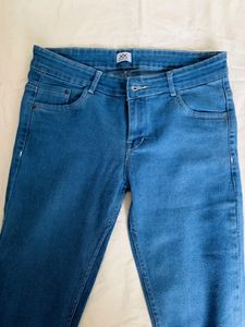 Stylish Blue Jeans For Girls