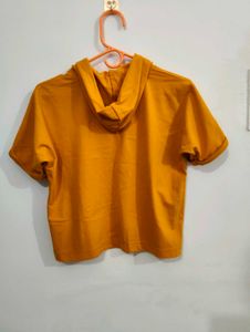 Yellow Hoodie like top - Casual Comfort