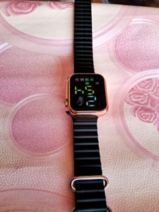 Black display watch With rose Gold frame