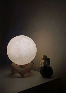 3D Moon Lamp with Remote ,Charger