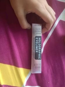 loreal hair serum+ eyeliner