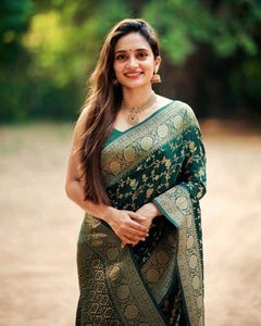 New women Banarasi silk saree For Wedding