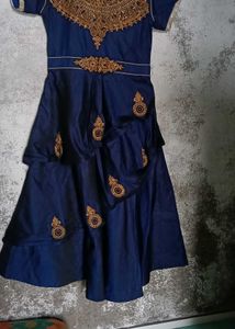 Gown Sute
