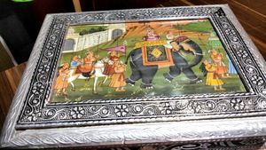 Traditional Oxidised Box