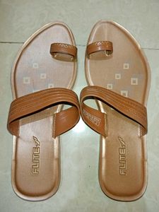 Flite Toe Ring  Flat Sandel