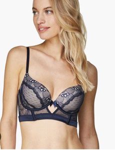 Lace Detail Hunkemoler Bra Set